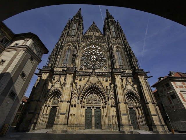 Pražská Svatovítská katedrála oslaví 670 let | Témata
