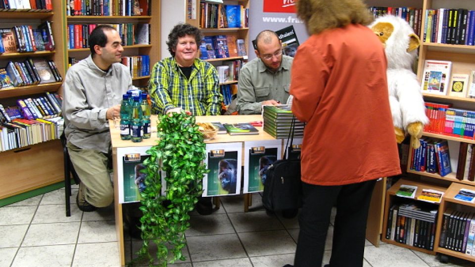 Autogramiáda knihy Odhalení v Plzni