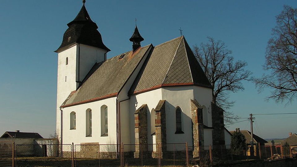 Kostel Nanebevzetí Panny Marie v Číhošti, kde mělo dojít k zázraku