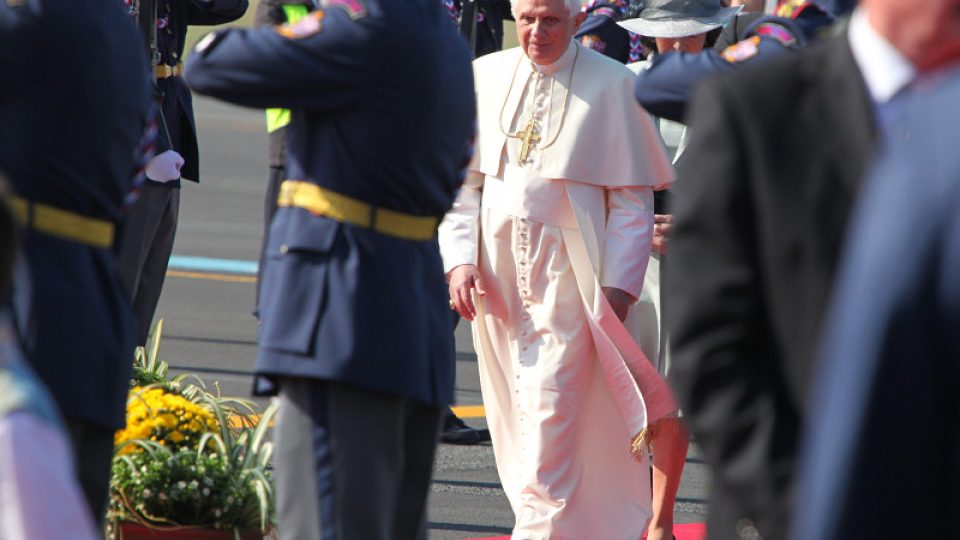 Přílet Jeho Svatosti papeže Benedikta XVI. do České republiky