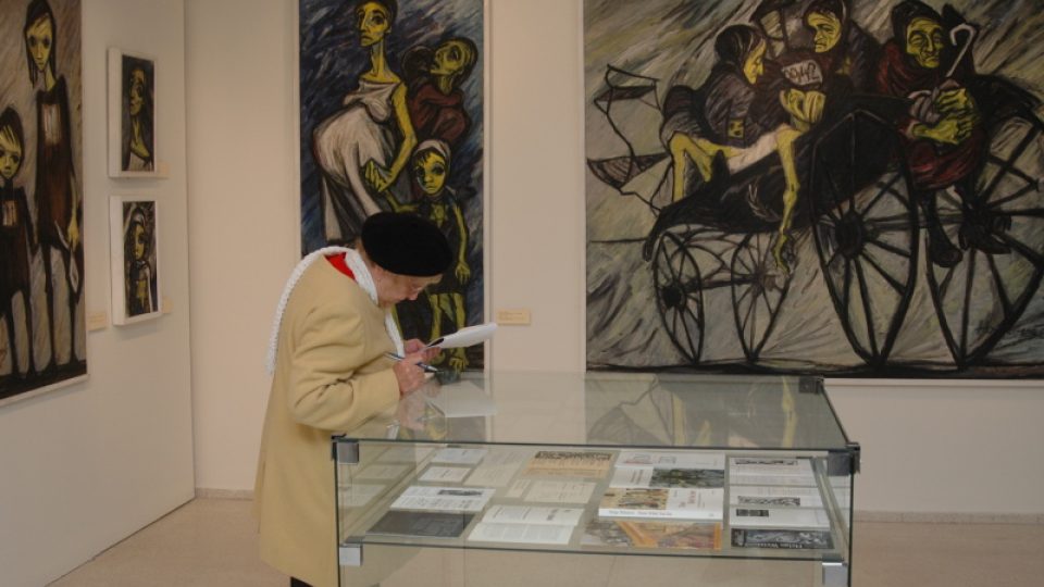 Obrazy a kresby Helgy Hoškové-Weissové na výstavě k jejím 80. narozeninám