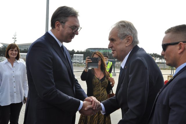 Miloš Zeman na návštěvě Srbska s tamním prezidentem Aleksandarem Vučićem  | foto: Karel Čapek,  ČTK